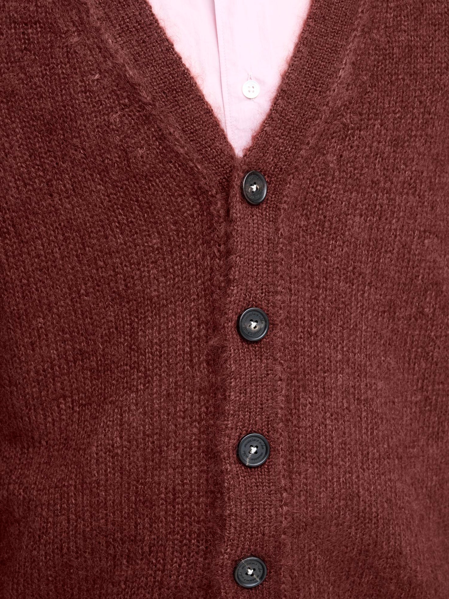 Cody Cardigan, Mogano