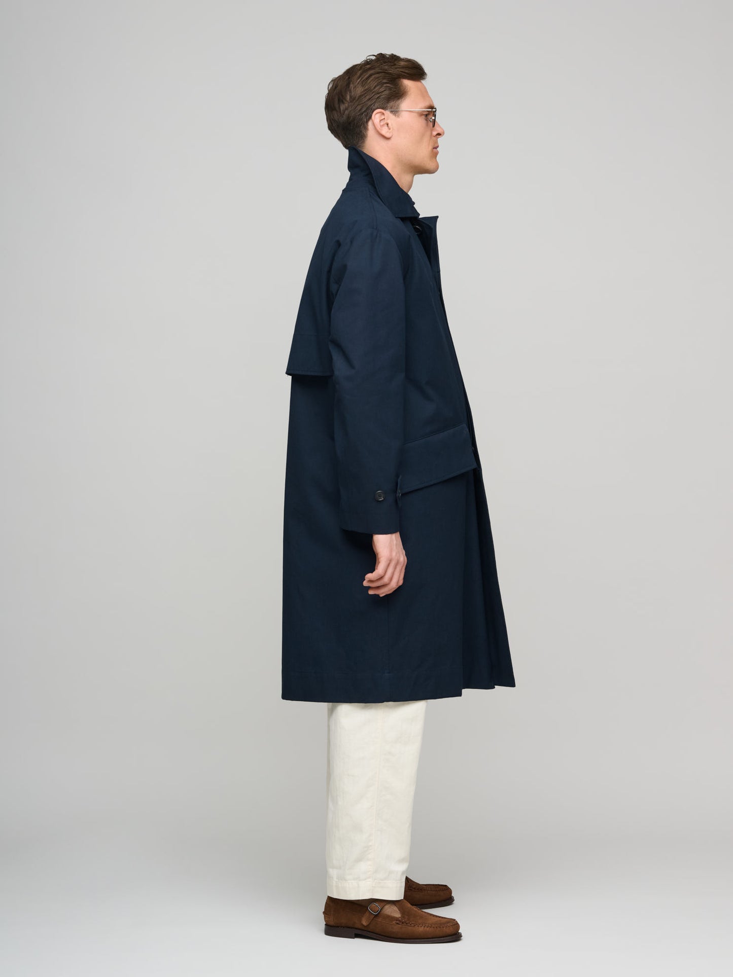 Slant Pocket Mac Light Ventile Canvas, Dark Navy