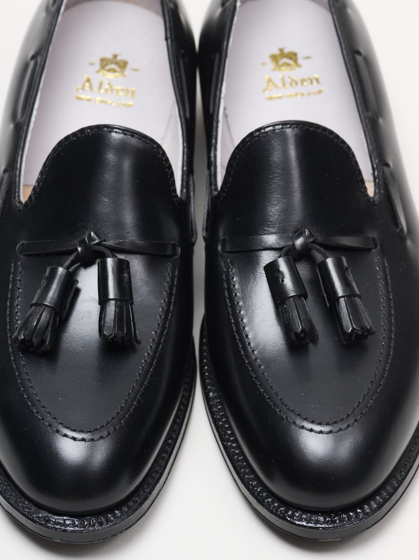 660 Tassel Moccasin Loafer Black Calfskin, E width