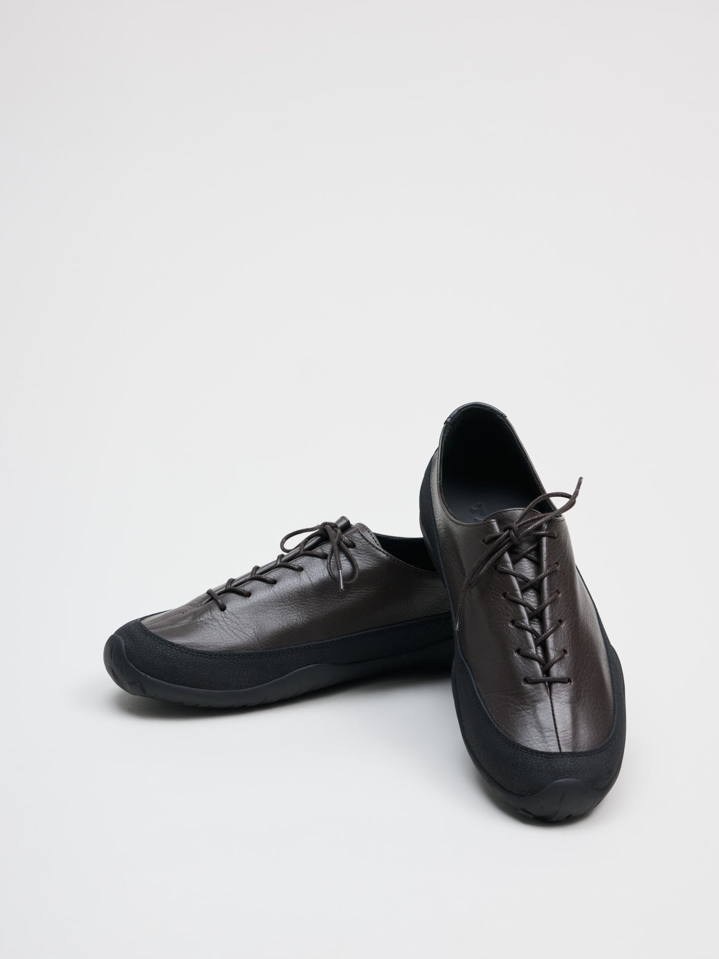 Wanderer, Brown Leather