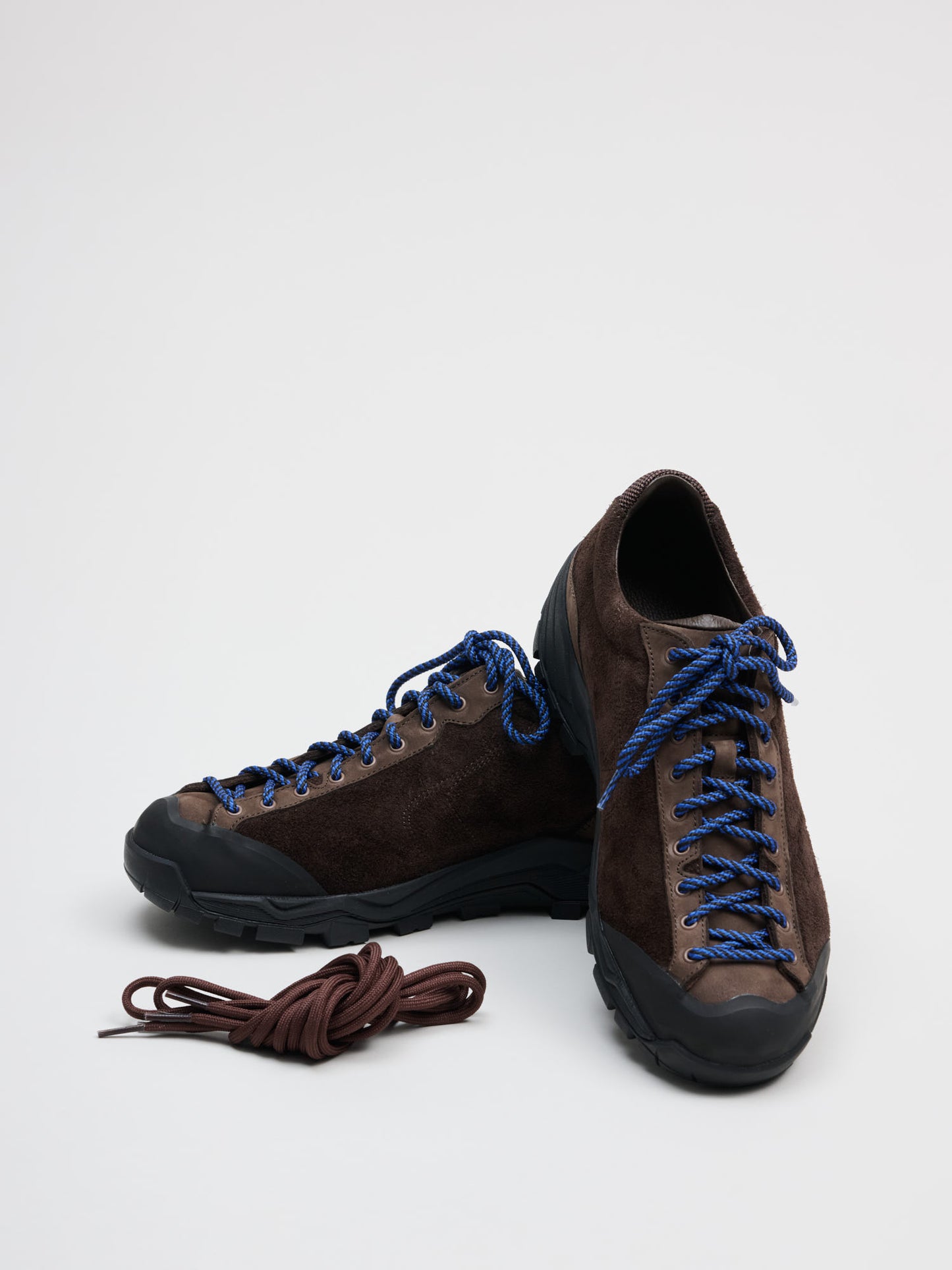 Movida, Bison Suede
