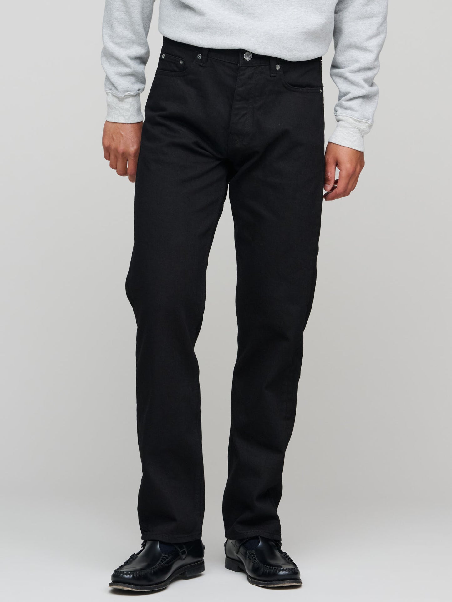 Standard Fit, Rinse Black