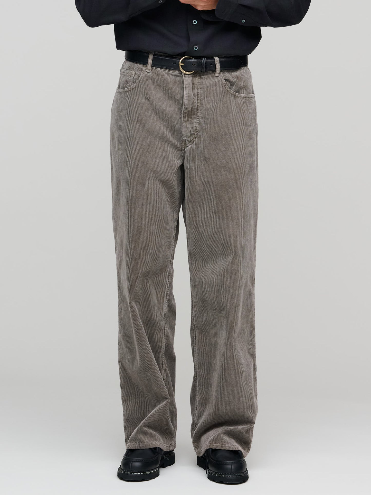 Pigment Dyed Finx Corduroy Wide 5P Pants, Olive Brown