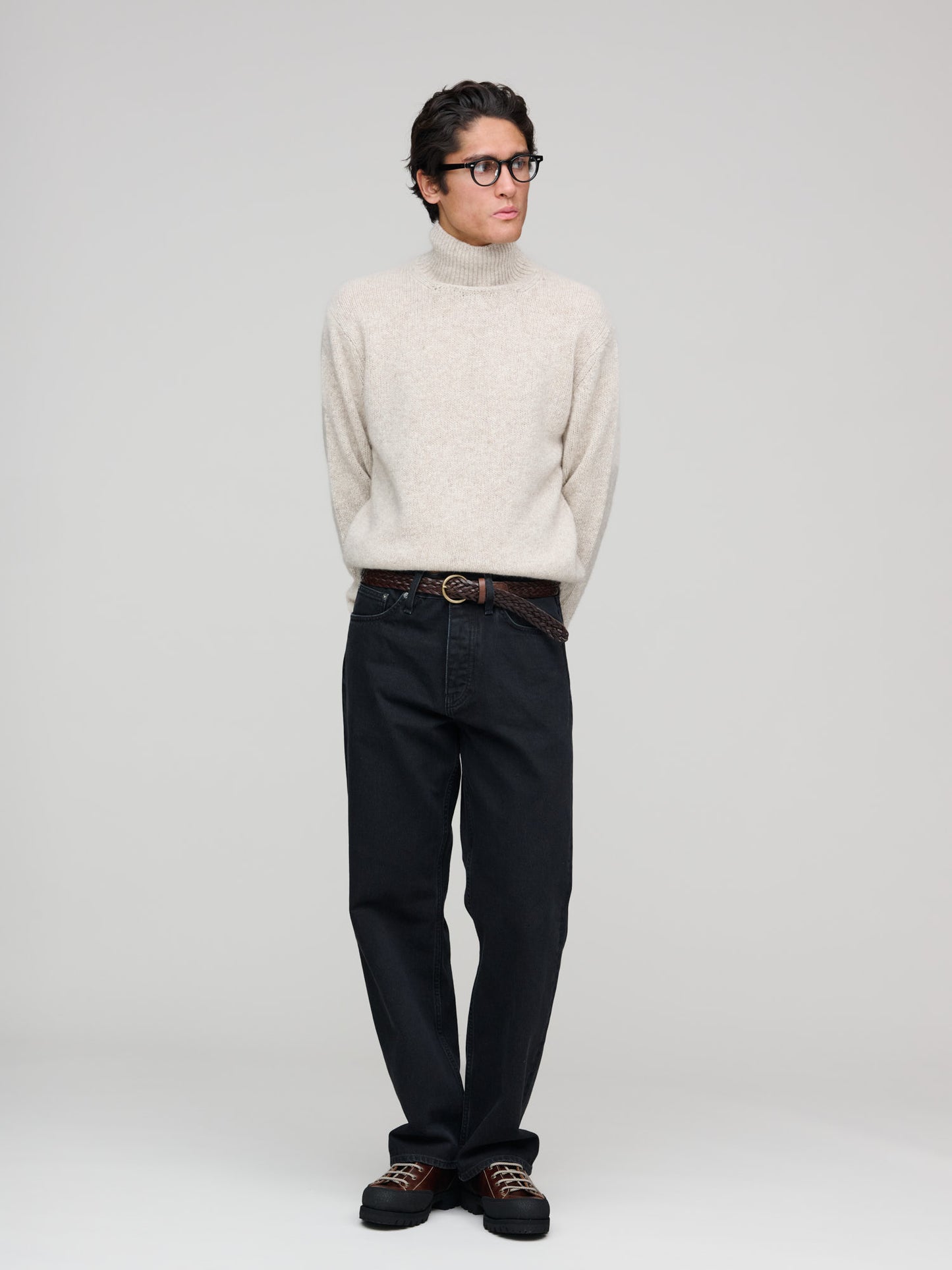 Loose Fit, Washed Black
