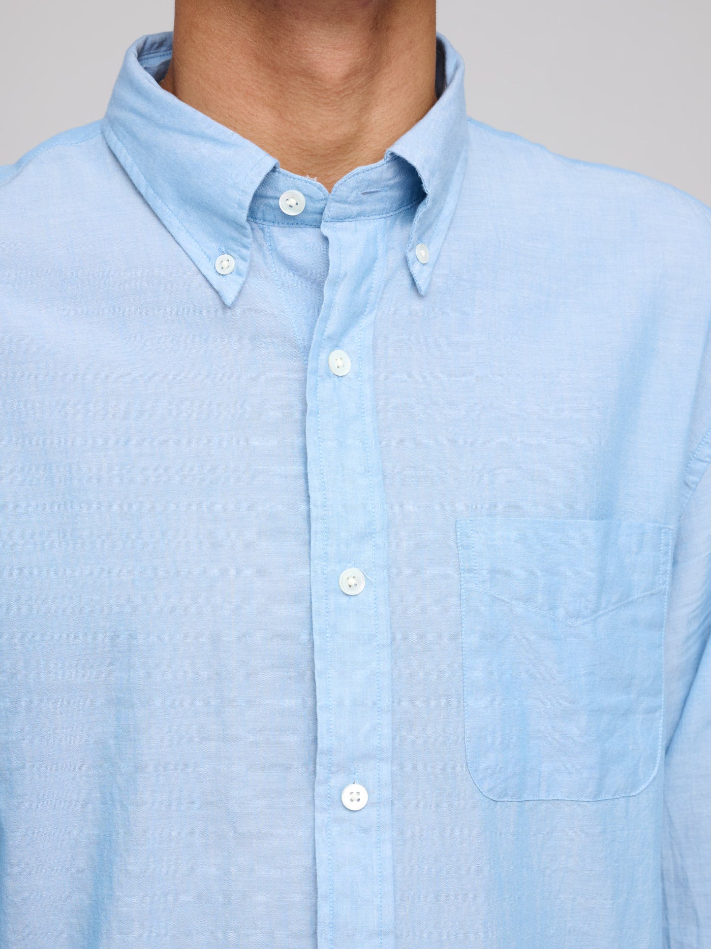 Relaxed Fit Luxury Chambray Shirt, Light Indigo