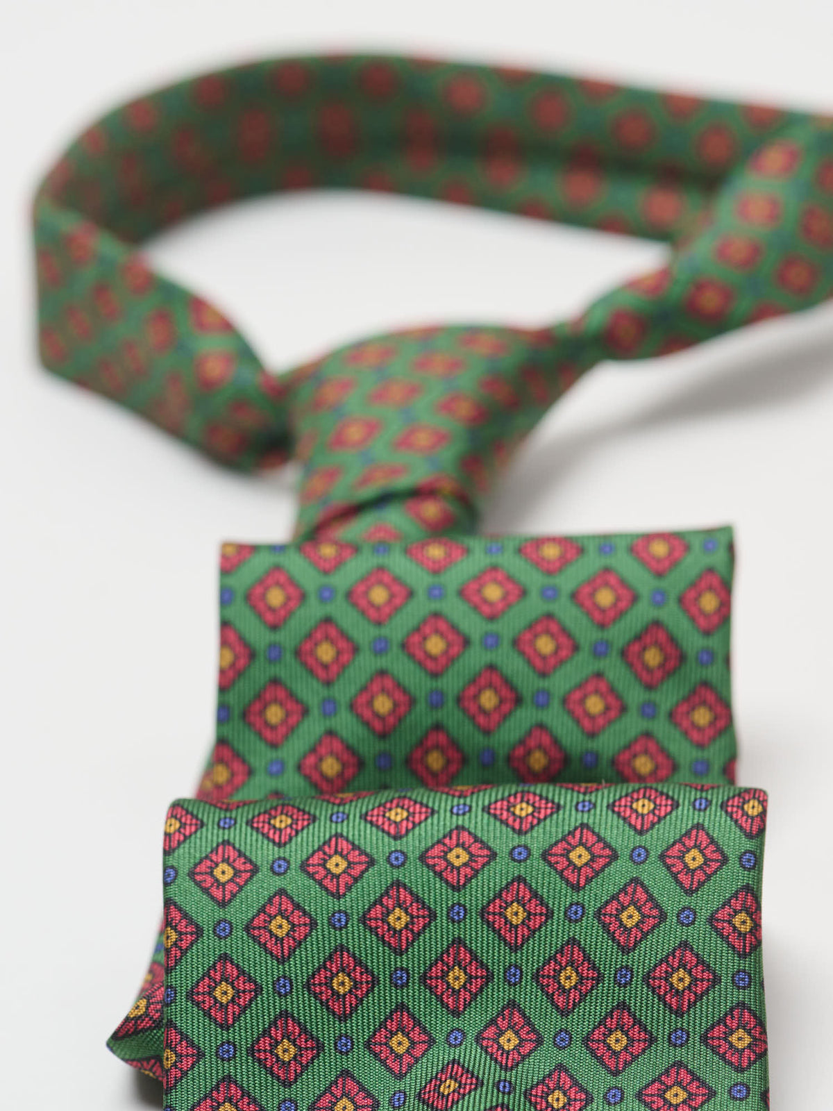 Mini Squares Dot Print Silk Self-Tipped Tie, Green