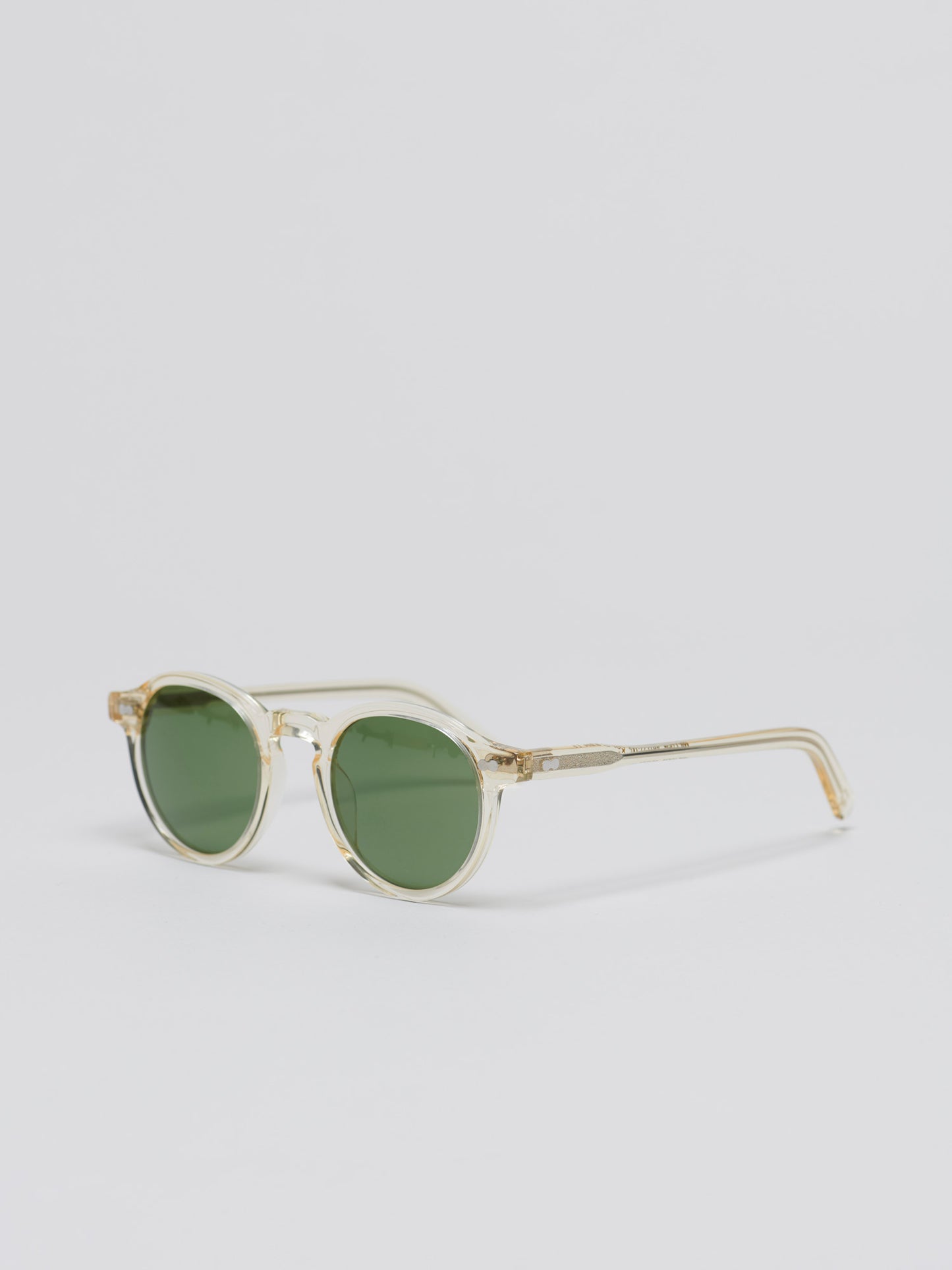 Miltzen 46", Flesh with Green Lenses