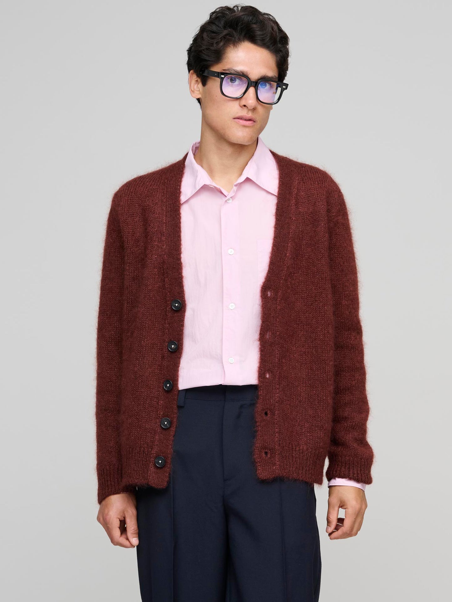 Cody Cardigan, Mogano