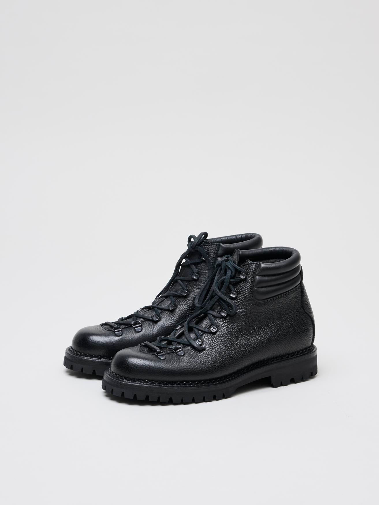 Vettore Boots, Pale Black