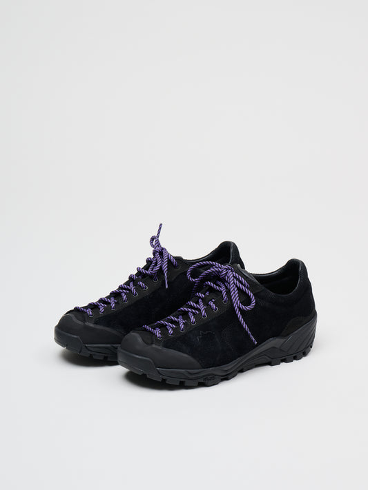 Movida, Black Suede