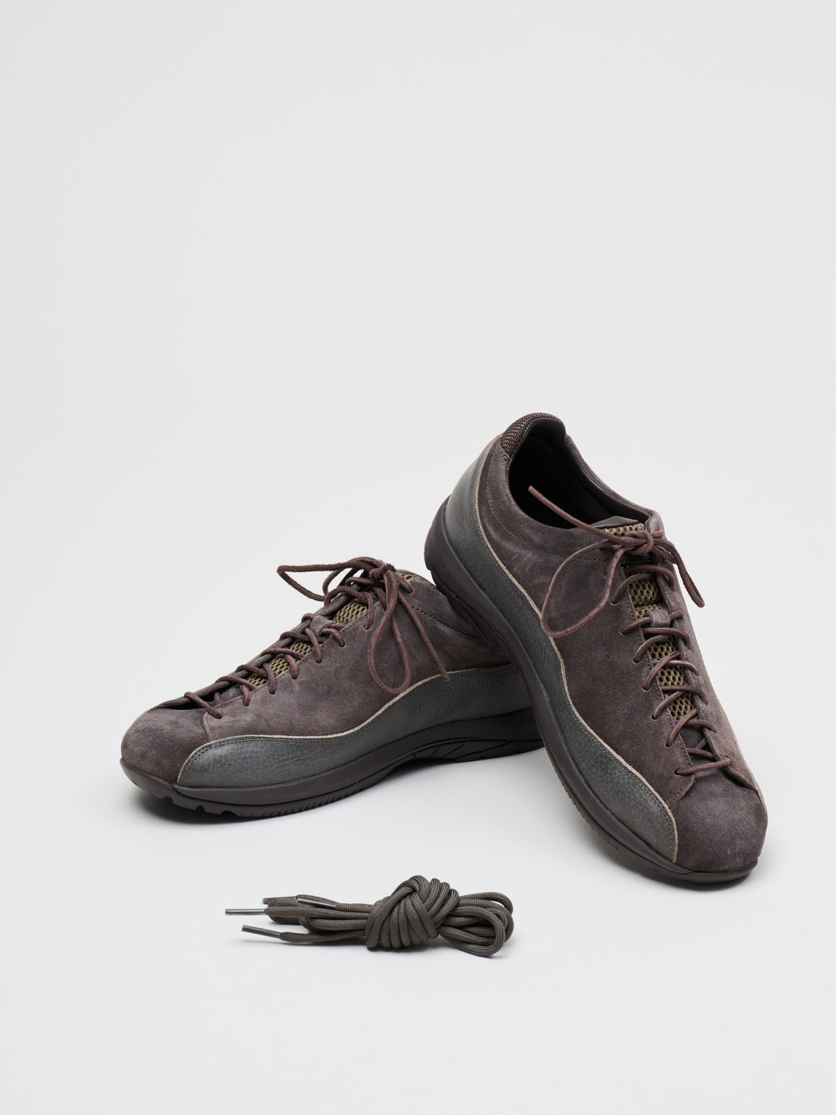 Bardolino, Dark Fallow Suede
