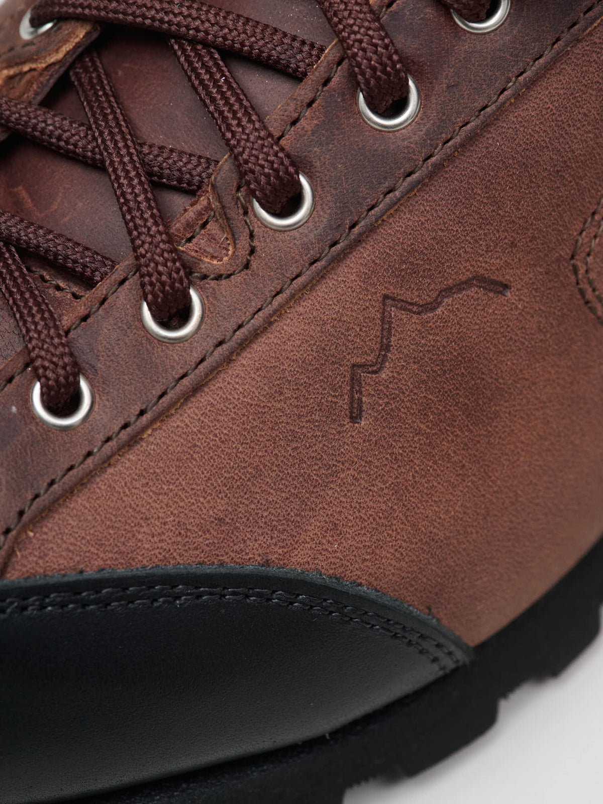 Movida 92, Mogano Waxed Leather