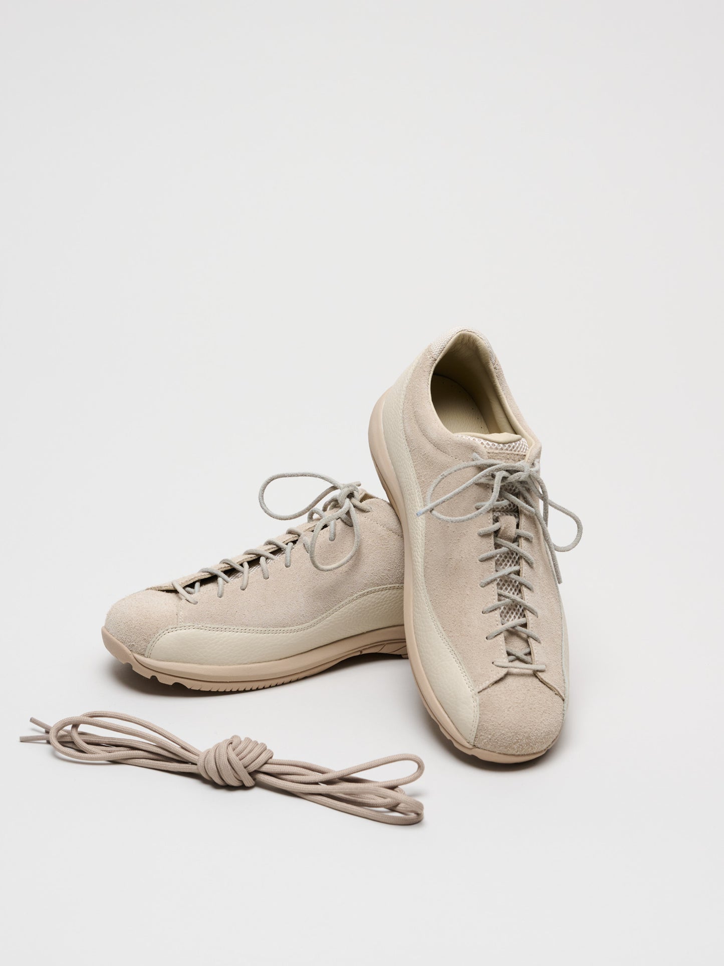 Bardolino, Sesame Suede