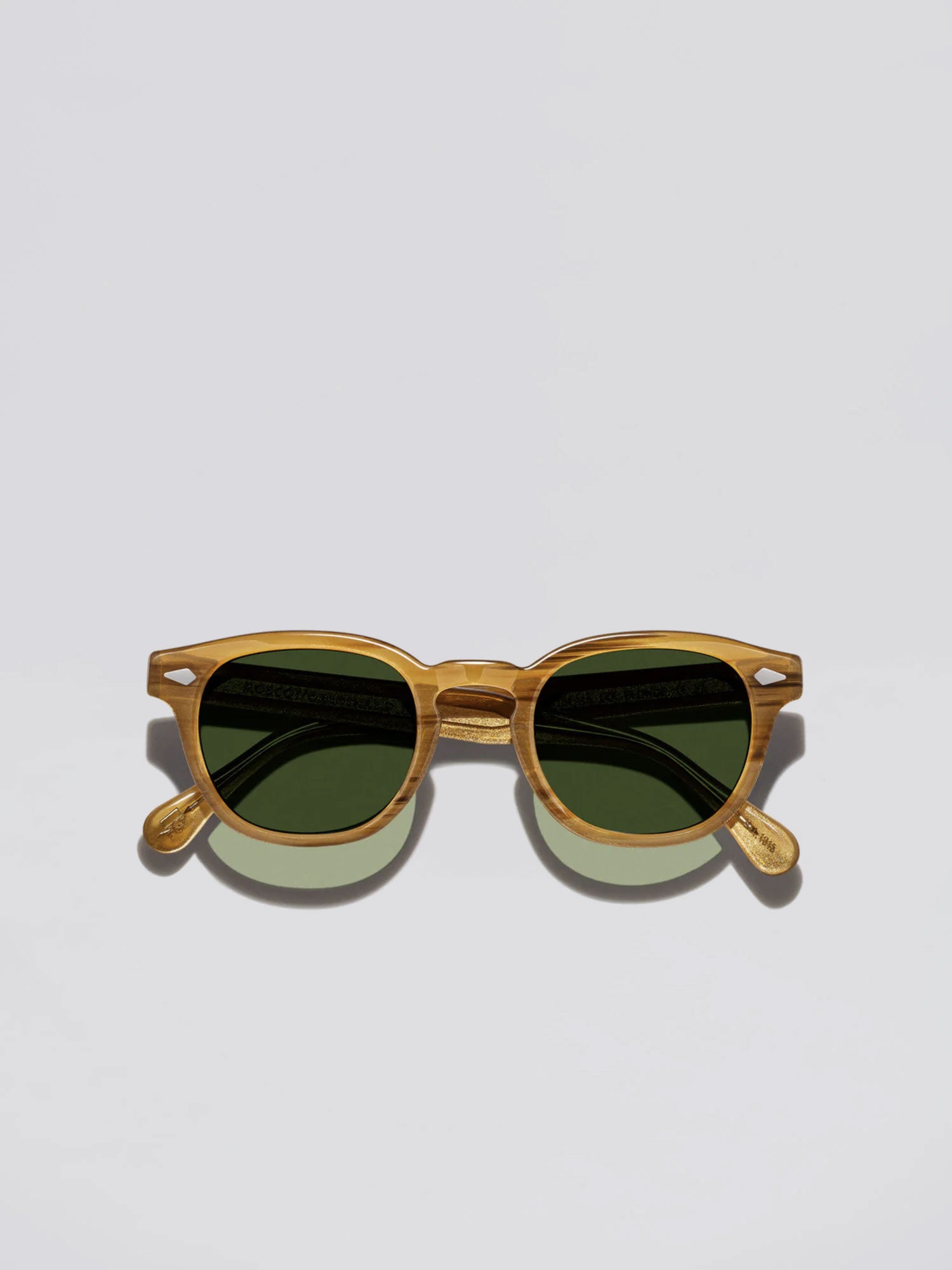 Lemtosh, Blonde with Green Lenses – Goods