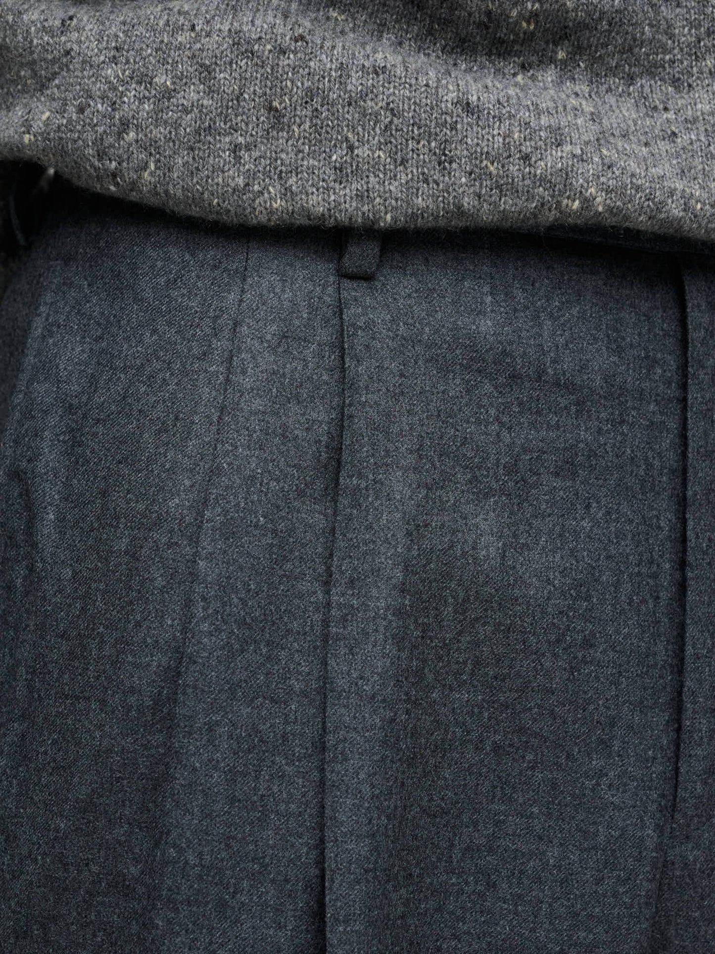Super Light Wool Two-Tuck Slacks, Top Charcoal