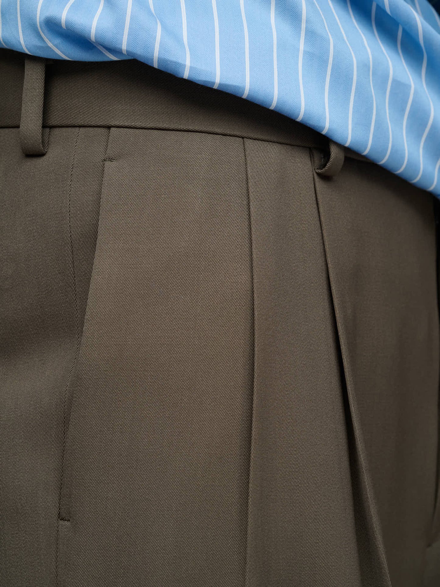 Light Wool Max Gabardine Two-Tuck Slacks, Dark Olive Brown