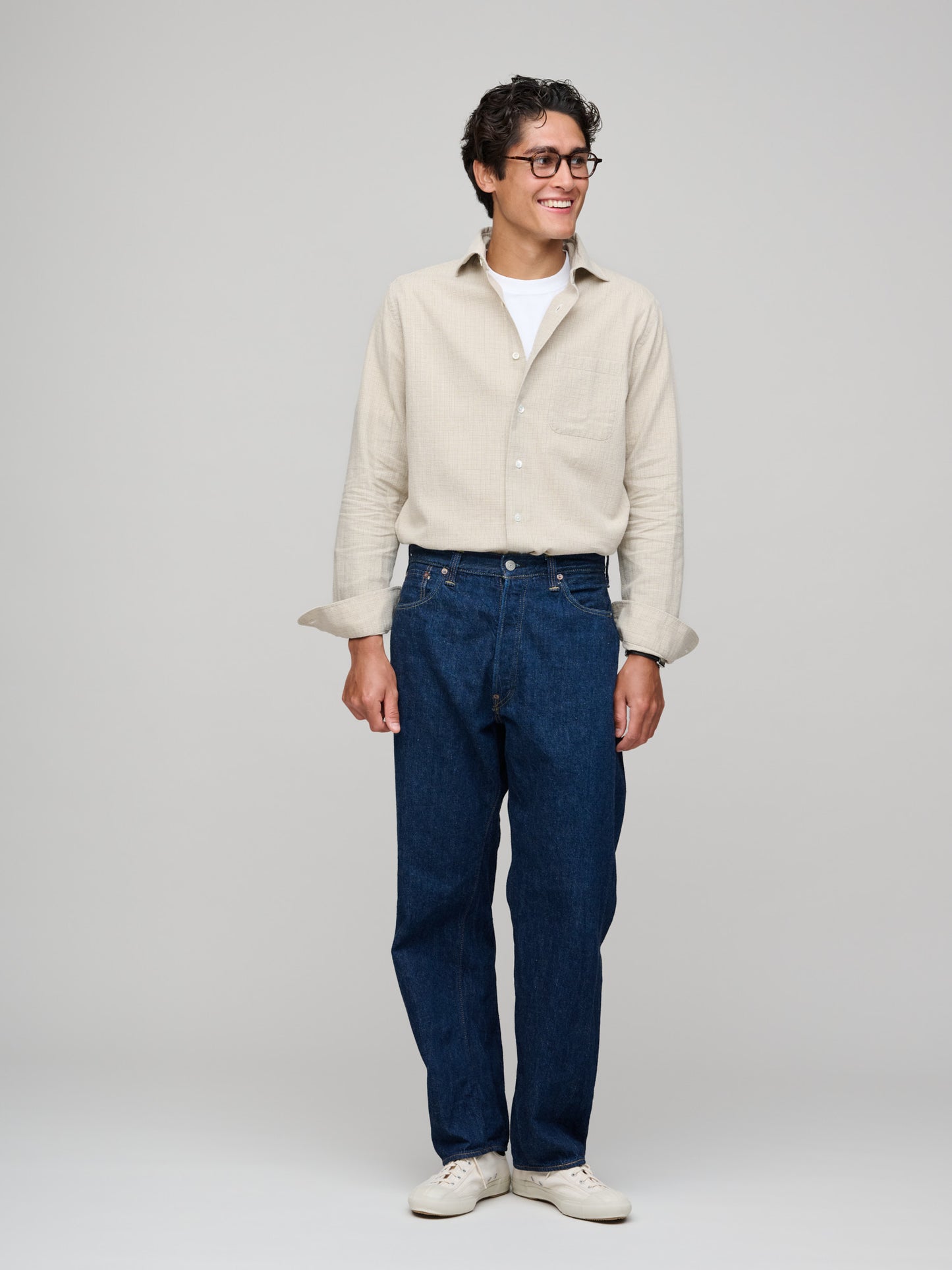 Soft Spread Collar, Architects Grid, Beige