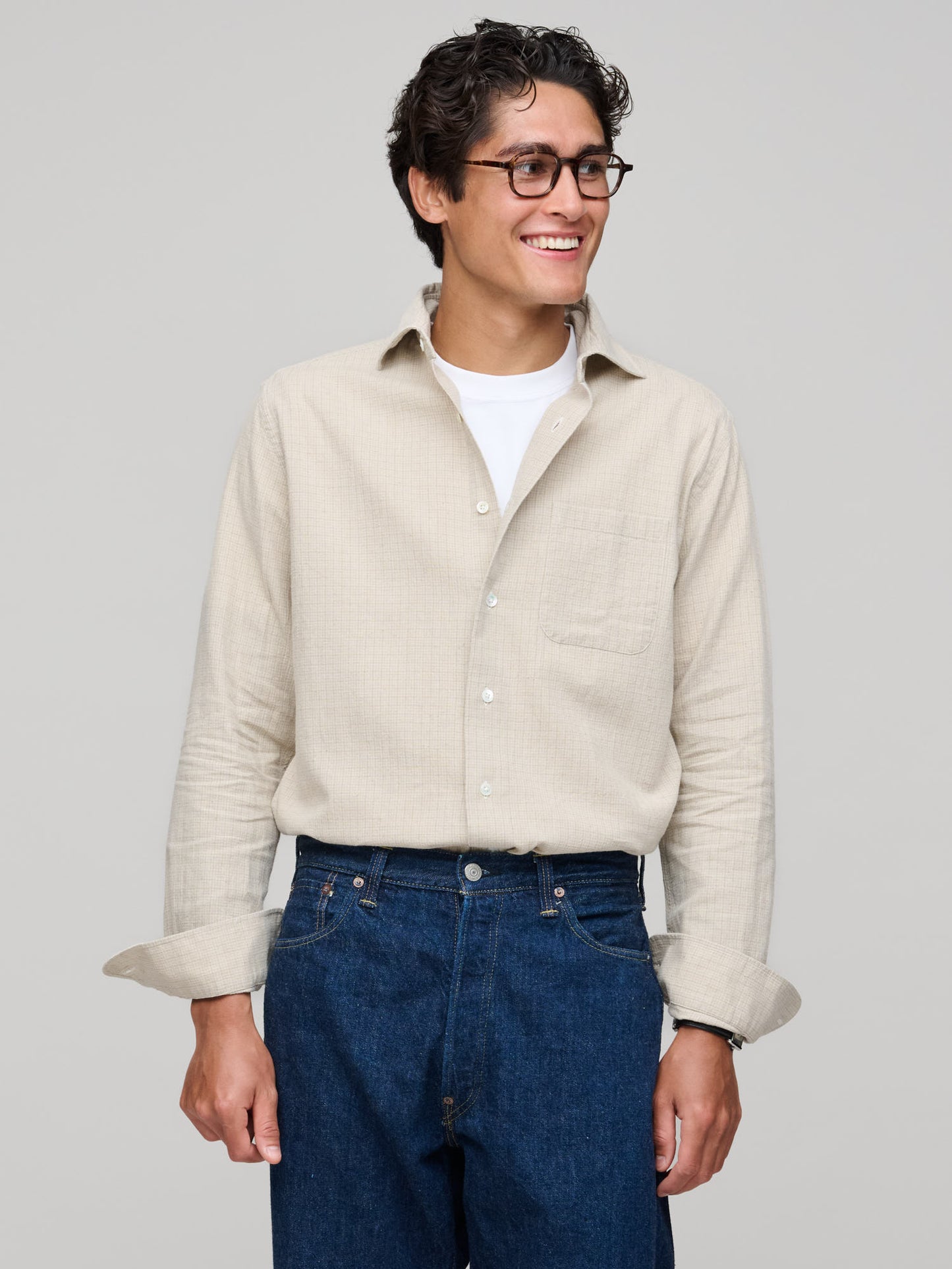 Soft Spread Collar, Architects Grid, Beige