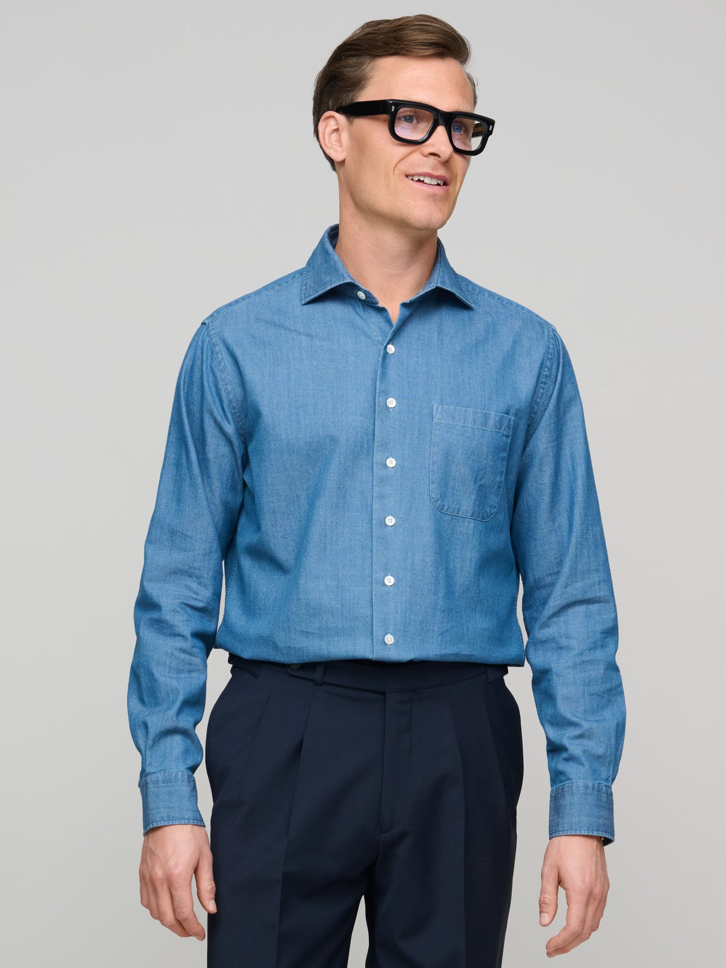 Soft Spread Collar, Chambray