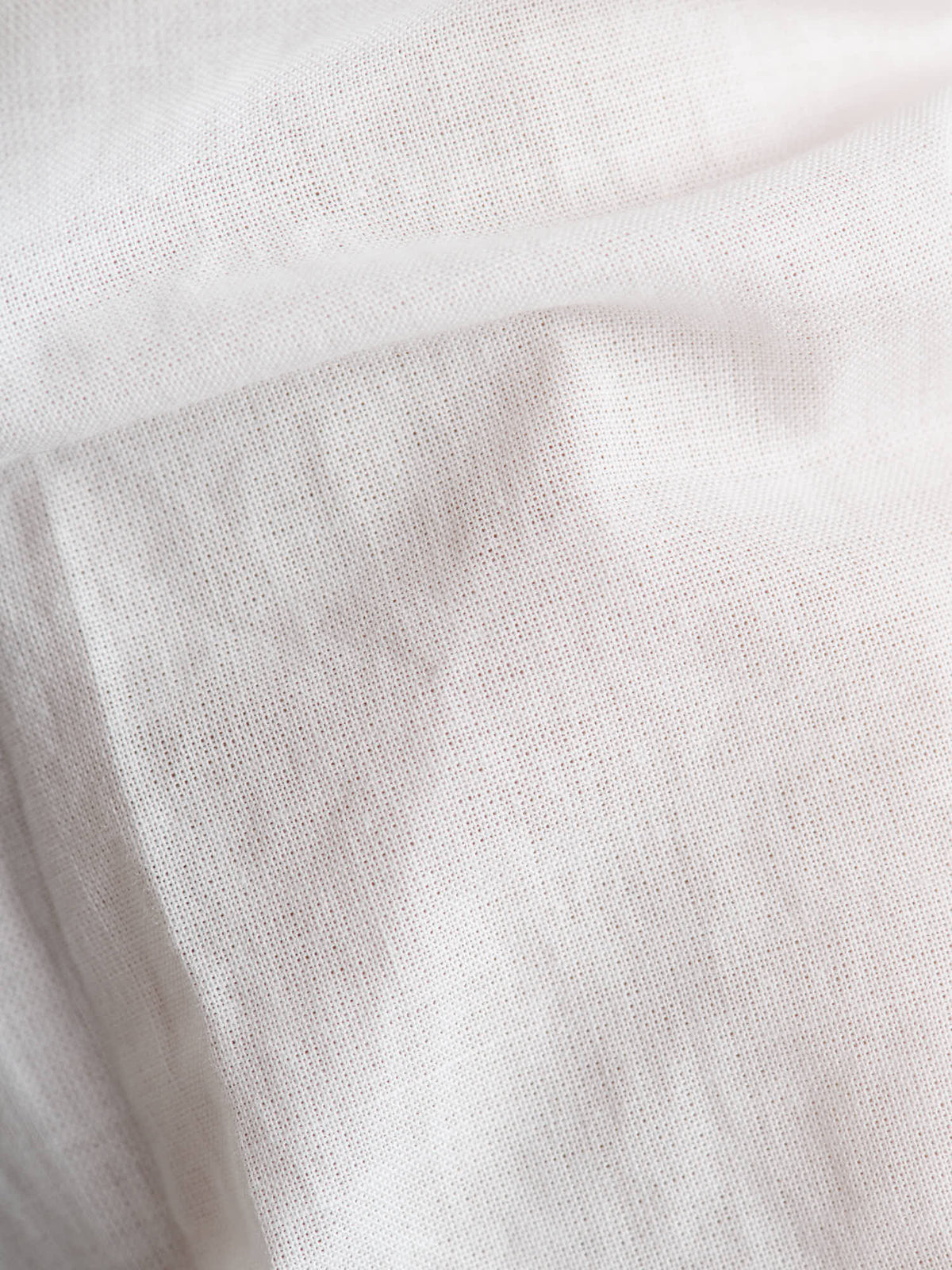 Volume Shirt Wash Cot, White
