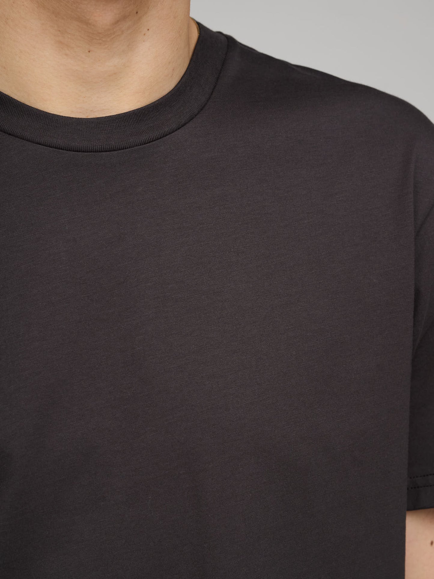 Riviera Midweight T-Shirt, Dark Chocolate