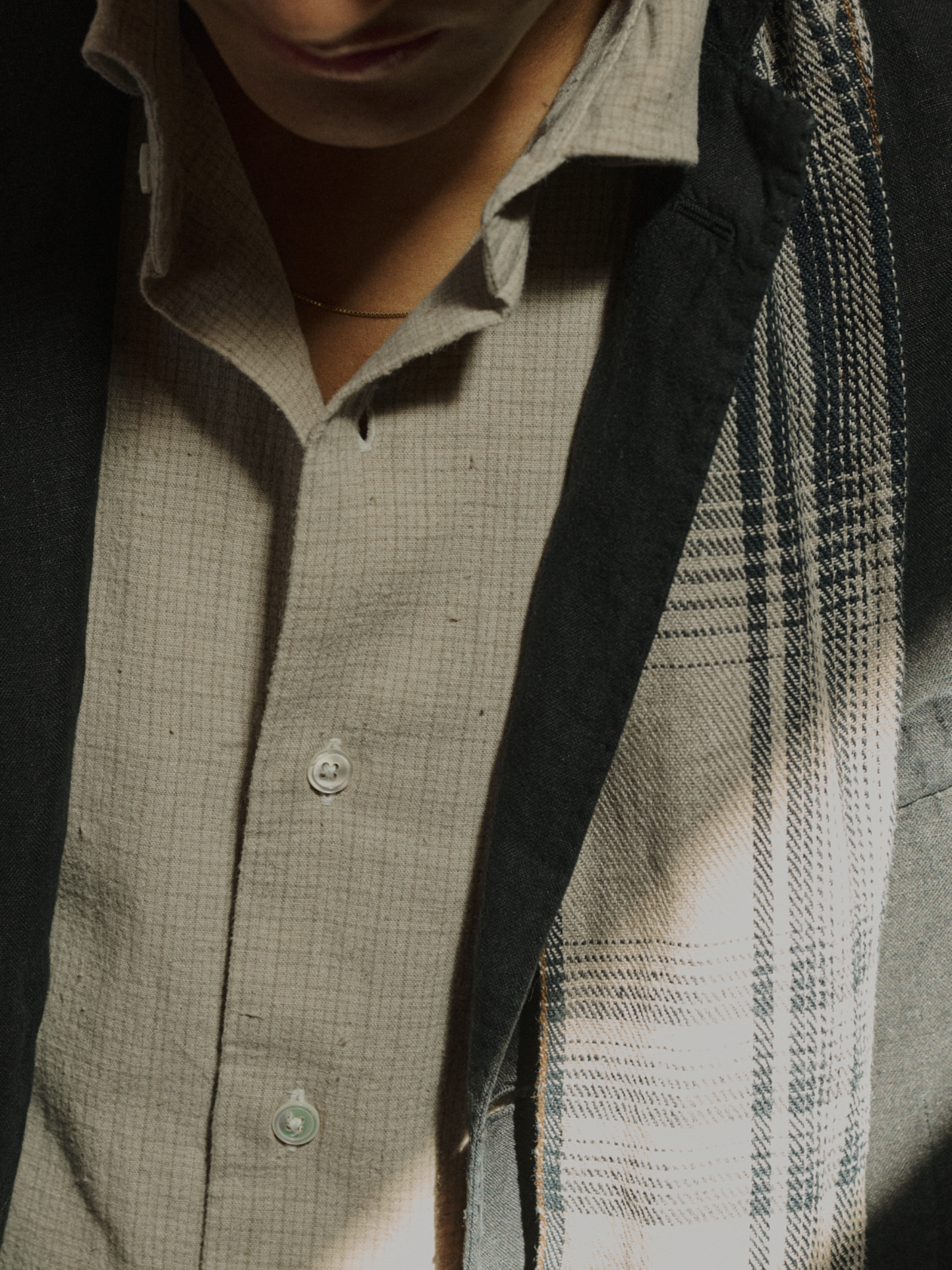 Graphic Check Scarf Textured Linen, Stone / Black