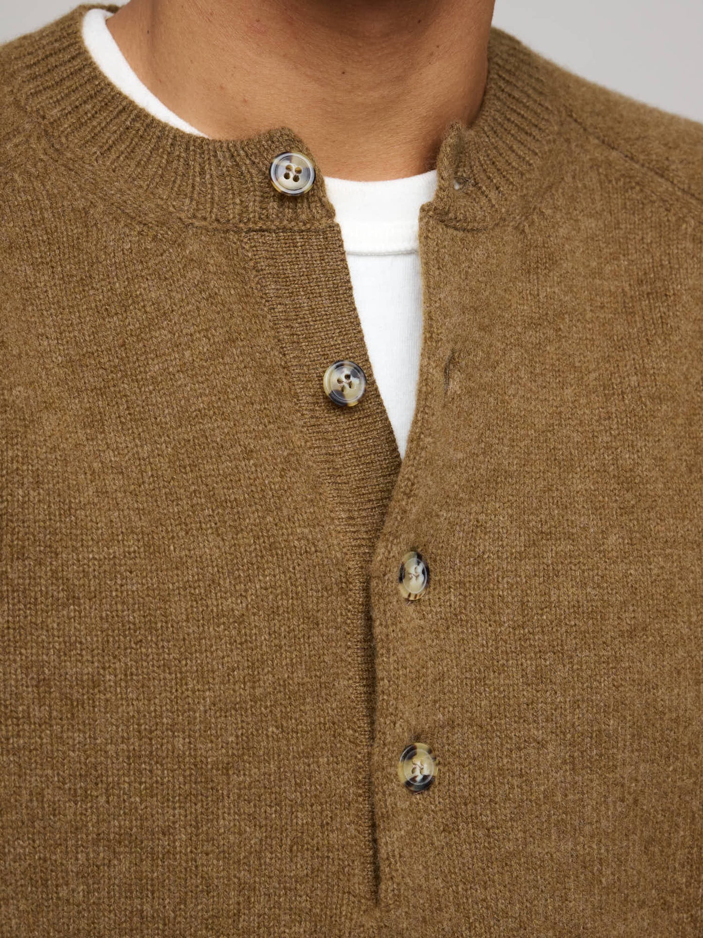 Easy Henley - Cashmere/Lambswool, Bark