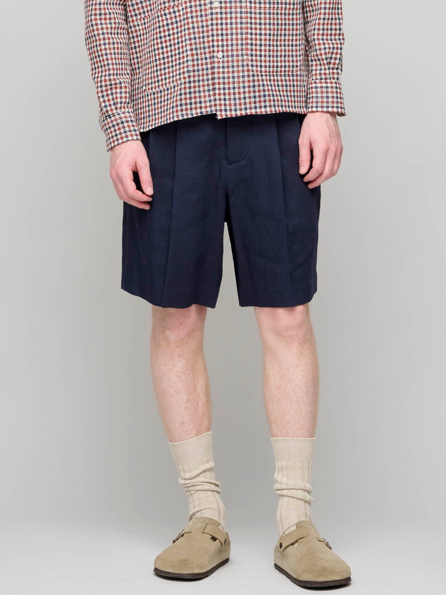 Two Pleat Compact Linen Twill Short, Navy